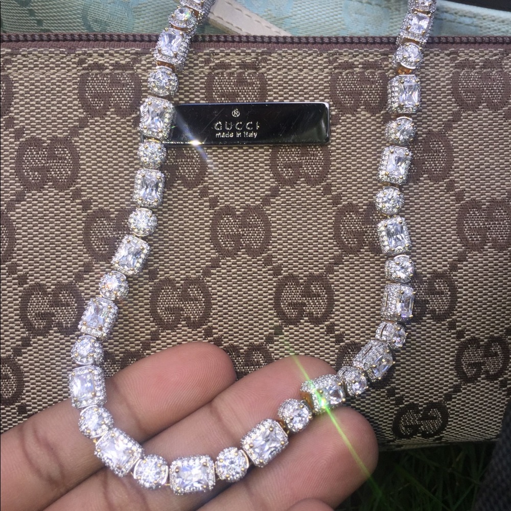 ✨Baguette Gold Tennis chain 20 inch yellow gold✨
